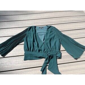 Lulus Top S womens Forest Green Pleated sleeve Wrap Blouse Pleats and thank you